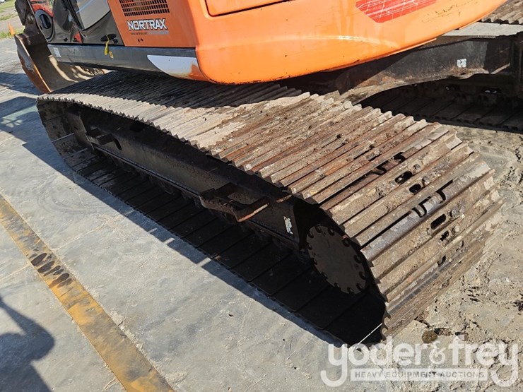 hitachi-zx245us-lc-6n-image-26