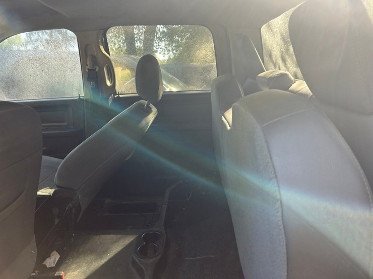 2013-dodge-1500-image-48