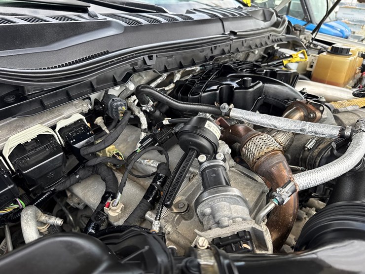 2017-ford-f350-image-48