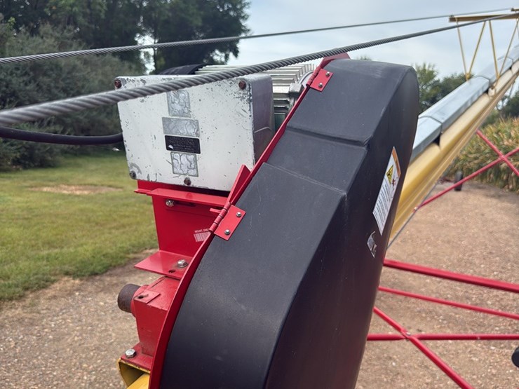 west-field-wr-60-61-electric-auger-image-3