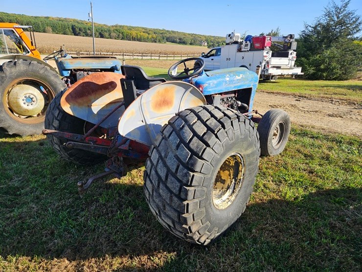 ford-800-image-5