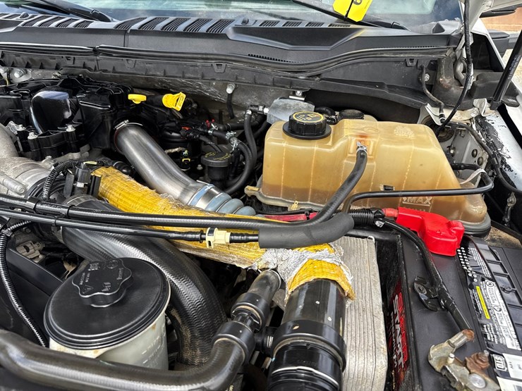 2017-ford-f350-image-46