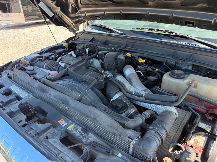 2015-ford-f350-image-19