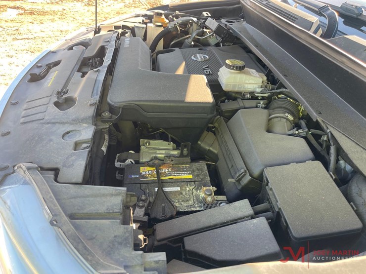 2015-nissan-pathfinder-image-16