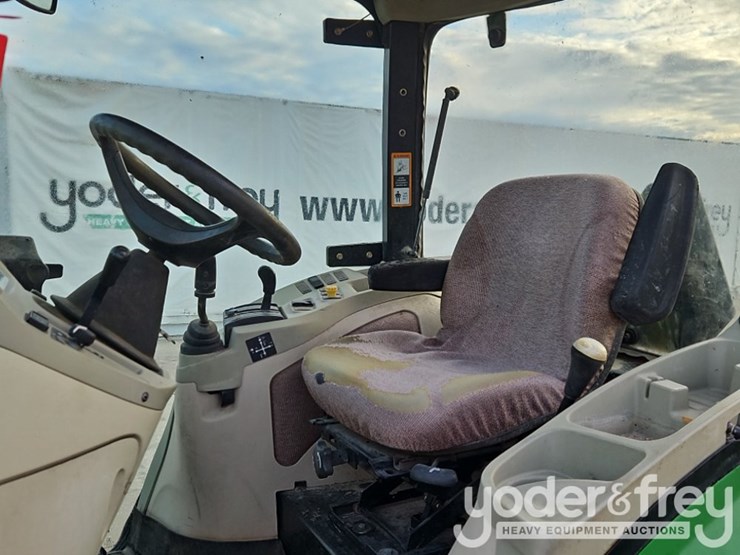 2012-john-deere-4520-image-20
