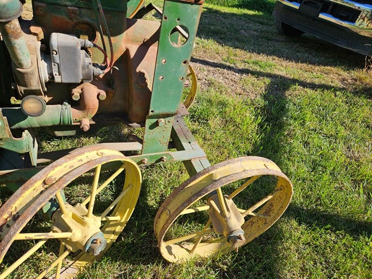 john-deere-luc-image-11