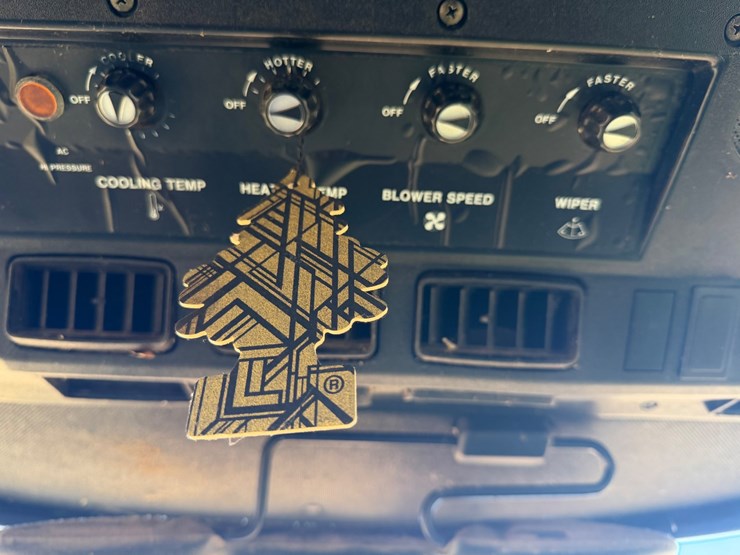 john-deere-4425-image-20