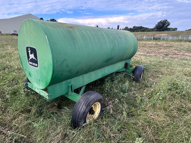 #75-•-heavy-duty-fuel-tank-and-cart-image-5
