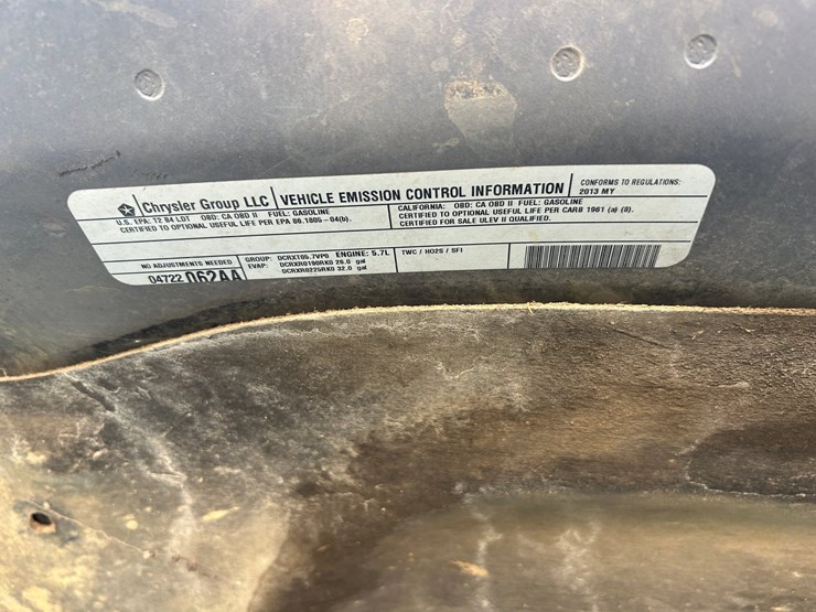 2013-dodge-1500-image-36