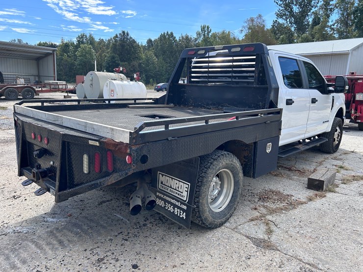 #69-•-2019-ford-super-duty-flatbed-truck-image-7