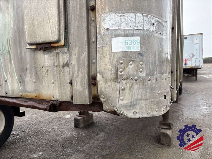 strick-trailer-image-9