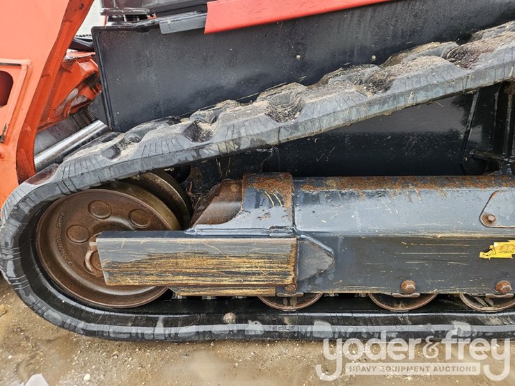 2024-kubota-svl65-2-image-19