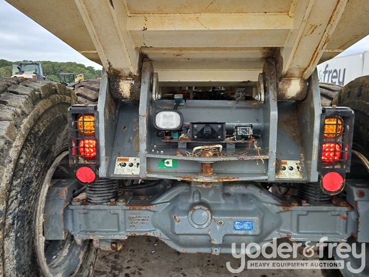 2020-terex-ta300-image-18