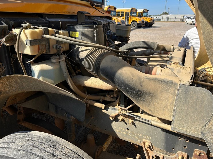 2007-caterpillar-c7-image-41