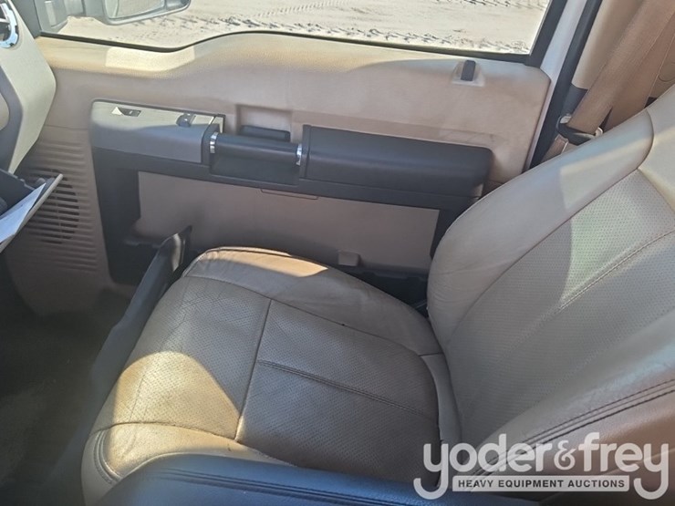 2015-ford-f250-image-29