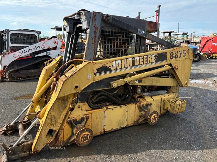 deere-8875-image-8