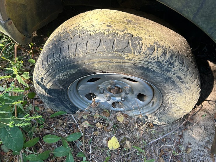 2013-dodge-1500-image-22