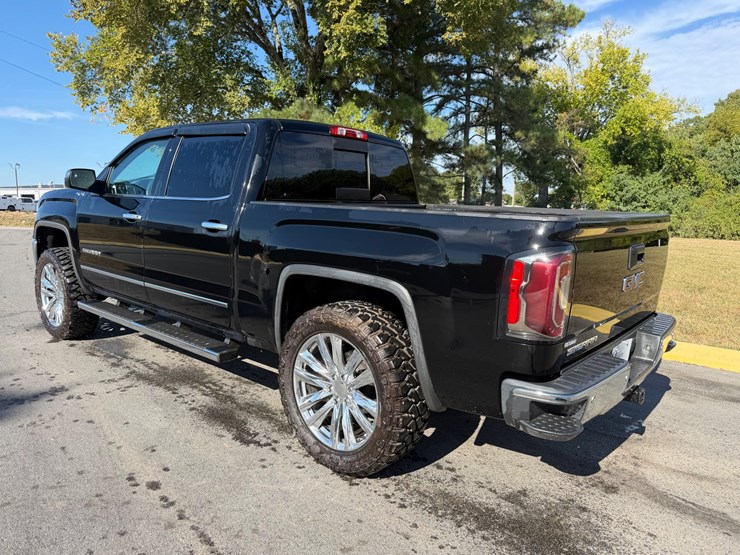 #49-•-2018-gmc-sierra-slt-pickup-truck-image-6
