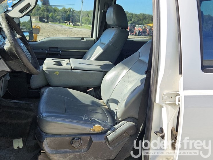 2016-ford-f250-xl-image-23