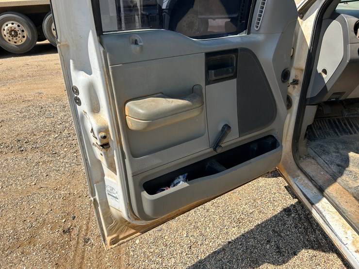 2008-ford-f150-image-43