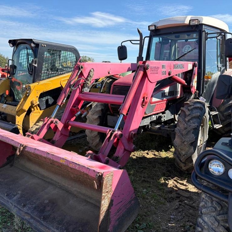 MAHINDRA 7010