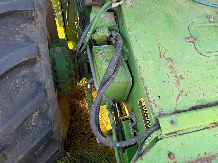john-deere-4425-image-13