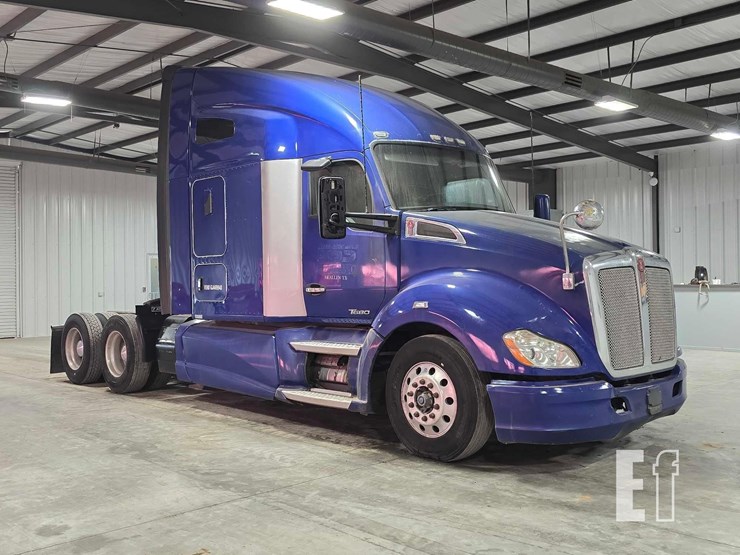 2016-kenworth-t680-image-2