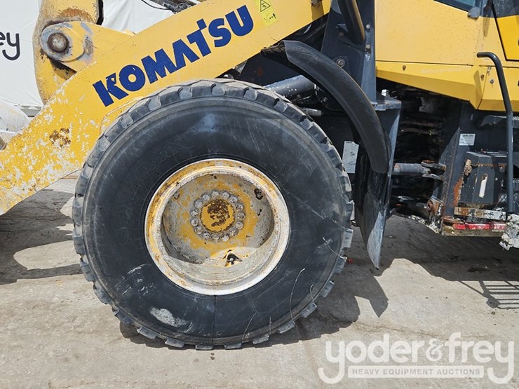 2019-komatsu-wa320-8-image-18