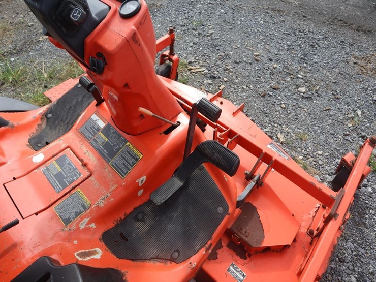 2006-kubota-f2880-image-21