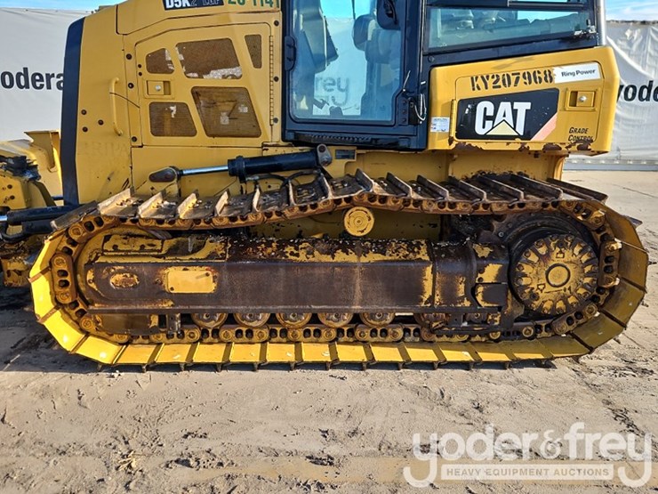 2019-caterpillar-d5k2-lgp-image-23