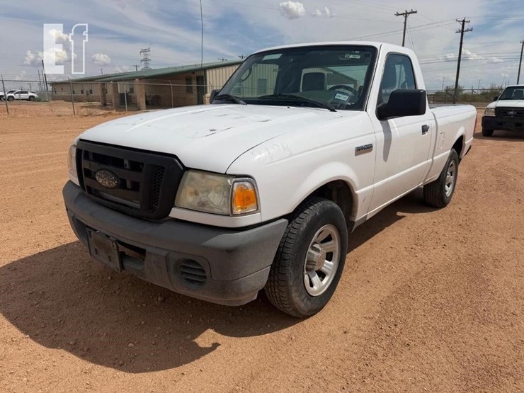 2011-ford-ranger-image-1