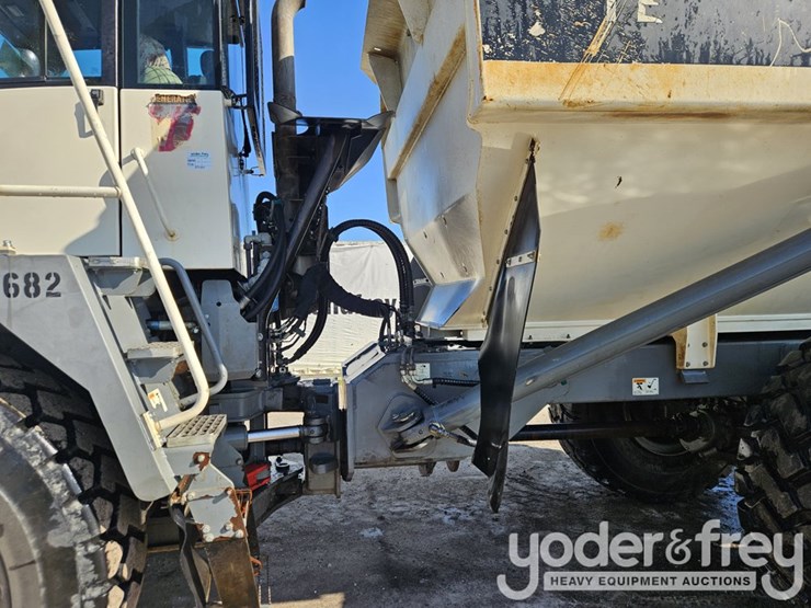 2021-terex-ta300-image-13