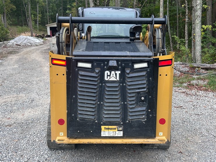 2025-caterpillar-255-image-7