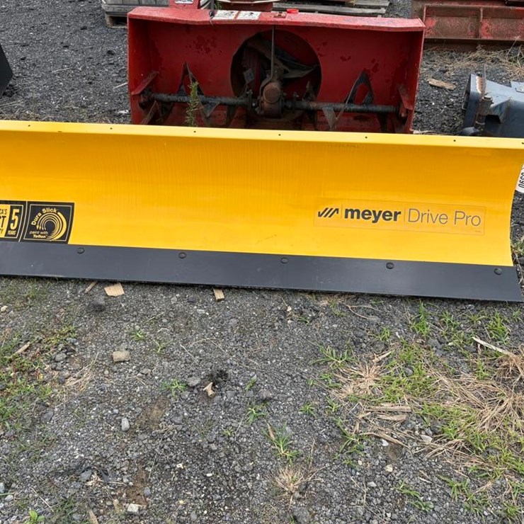 Meyer Drive Pro IM-6'8" Snow Blade