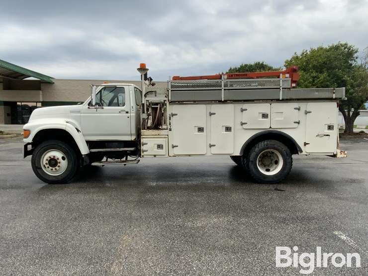 1996-ford-f800-image-8