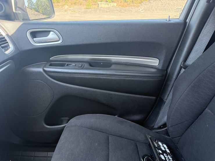 2019-dodge-durango-image-33