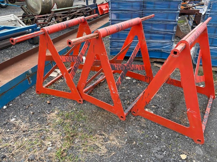 heavy-duty-steel-saw-horse-image-1