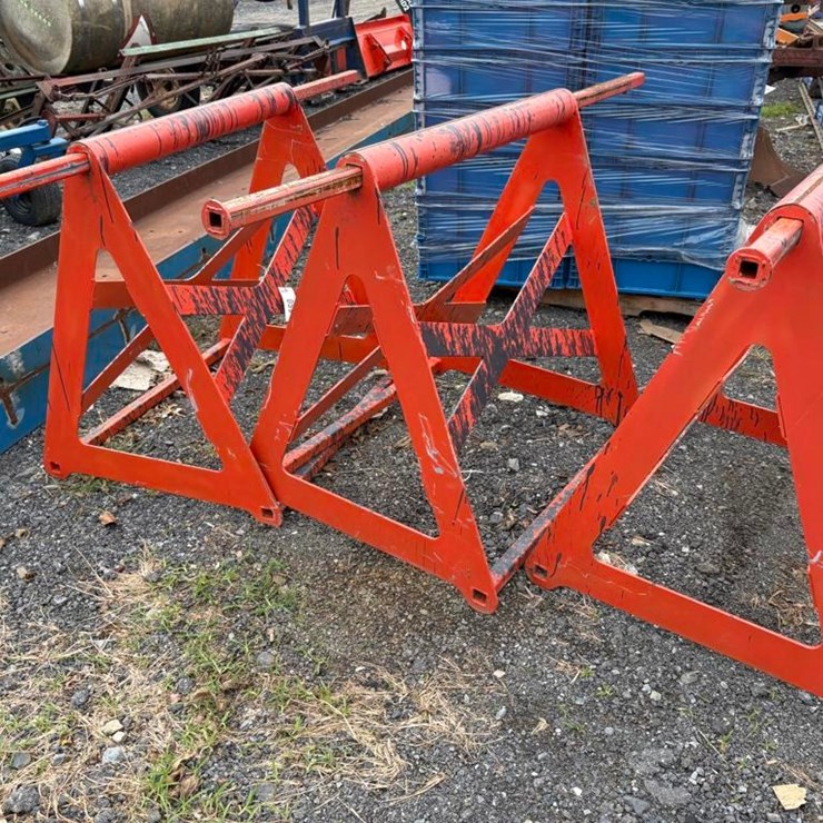 Heavy Duty Steel Saw Horse