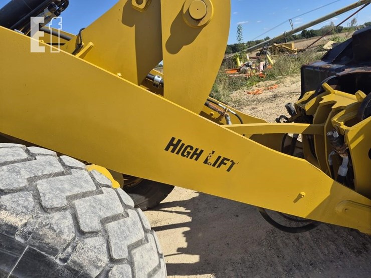 caterpillar-926m-image-12