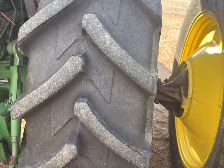 1980-john-deere-4440-image-10