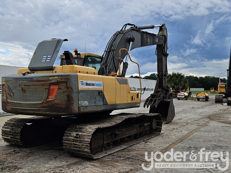 2013-volvo-ec220dl-image-5