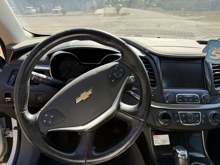 #46833-•-2018-chevrolet-impala-lt-sedan-2g1105s38j9109671-inv#46833-image-41