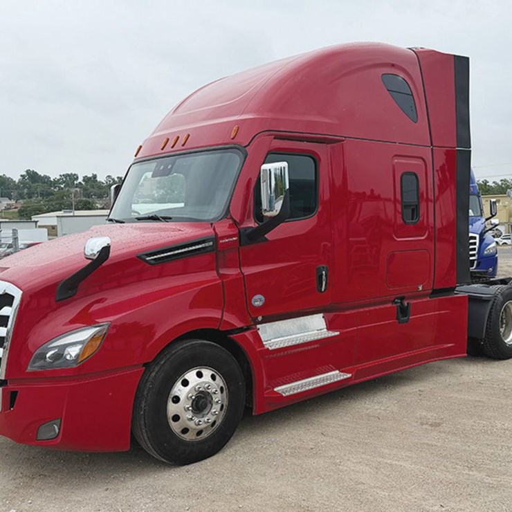2024 FREIGHTLINER CASCADIA 126