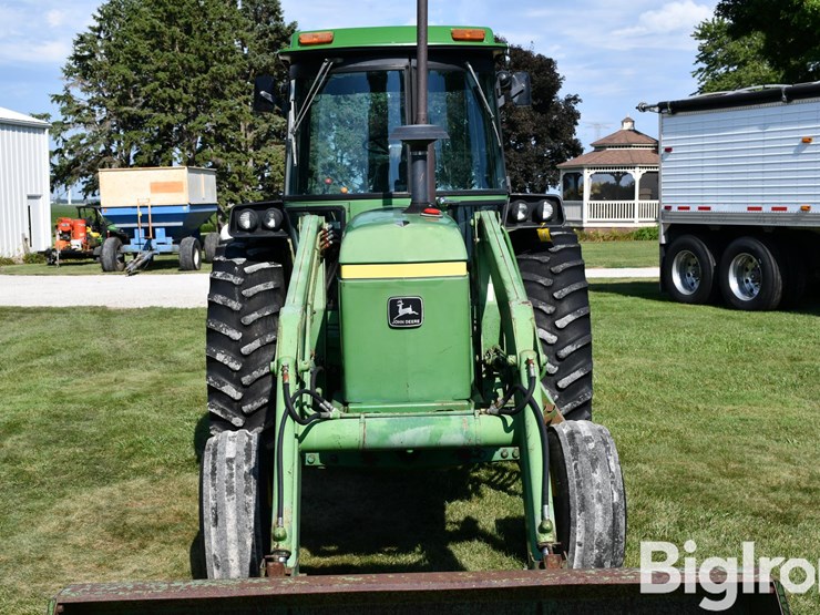1977-john-deere-4230-image-10