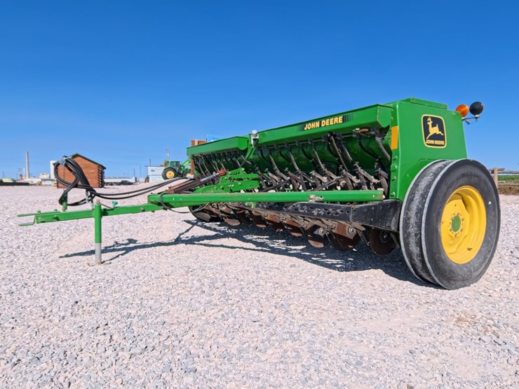 john-deere-450-image-1