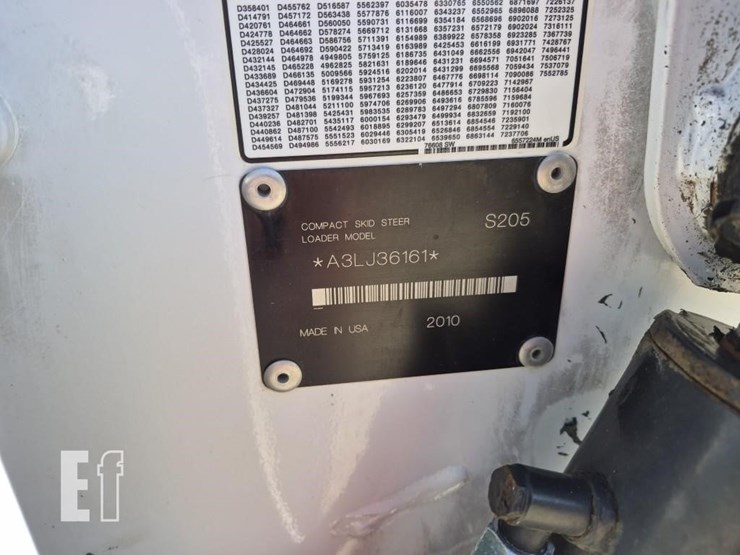 2010-bobcat-s205-image-21
