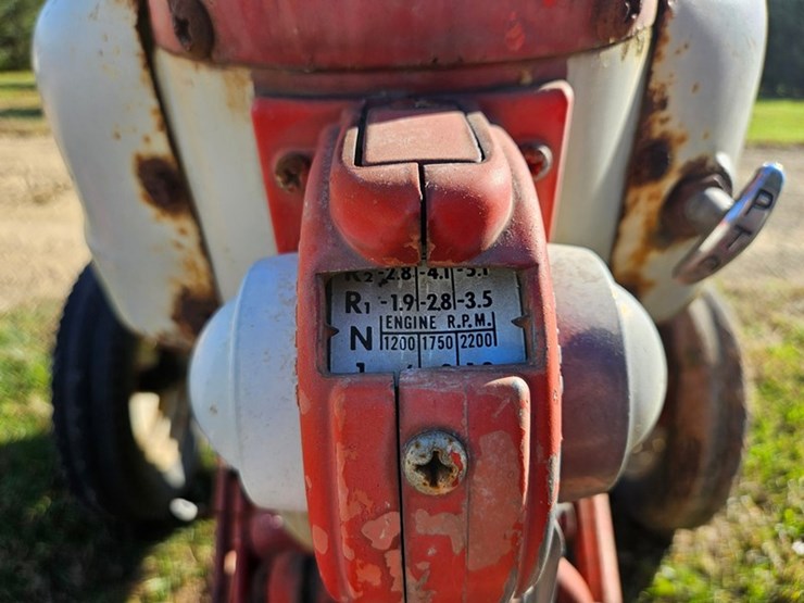 ford-801-image-24
