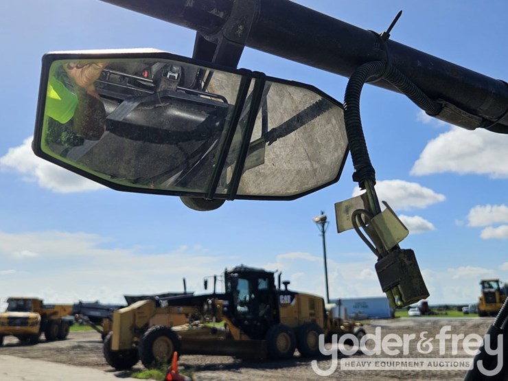 2022-polaris-ranger-570-efi-image-28