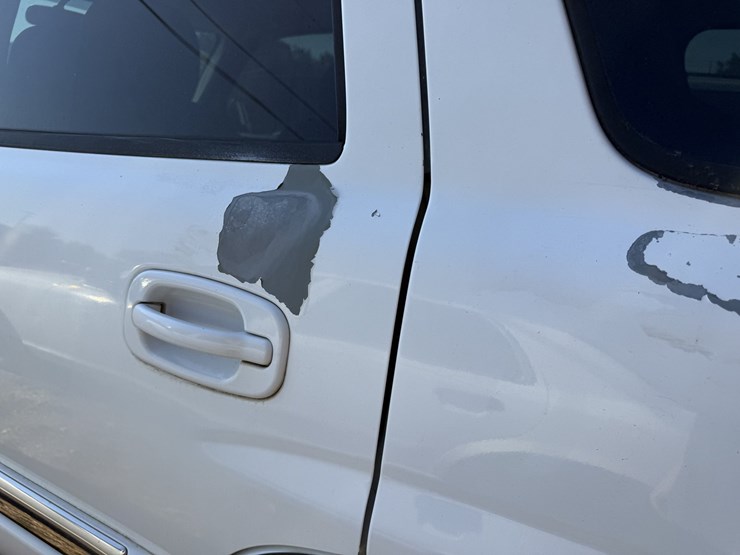 2005-gmc-yukon-image-12