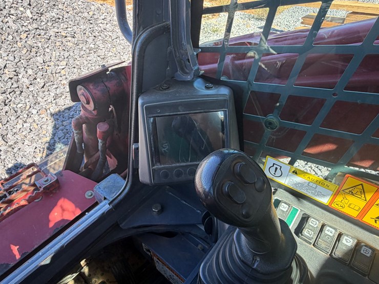 2016-takeuchi-tl10v2-image-18